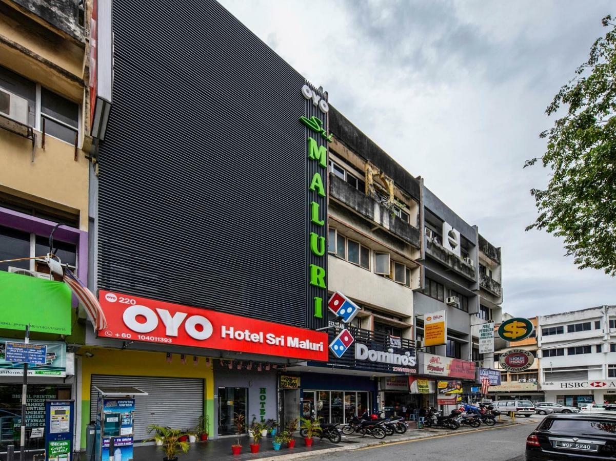 Oyo 220 Hotel Sri Maluri Kuala Lumpur Kültér fotó