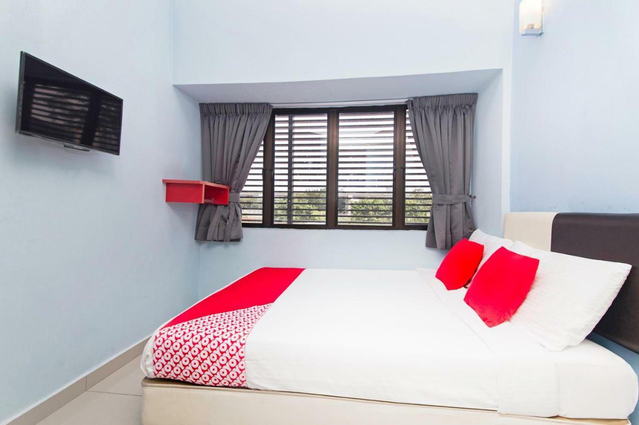 Oyo 220 Hotel Sri Maluri Kuala Lumpur Kültér fotó