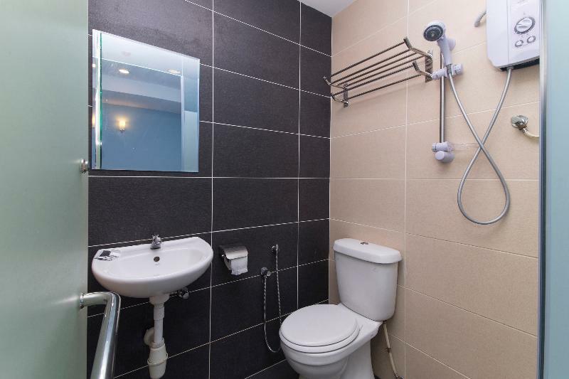 Oyo 220 Hotel Sri Maluri Kuala Lumpur Kültér fotó